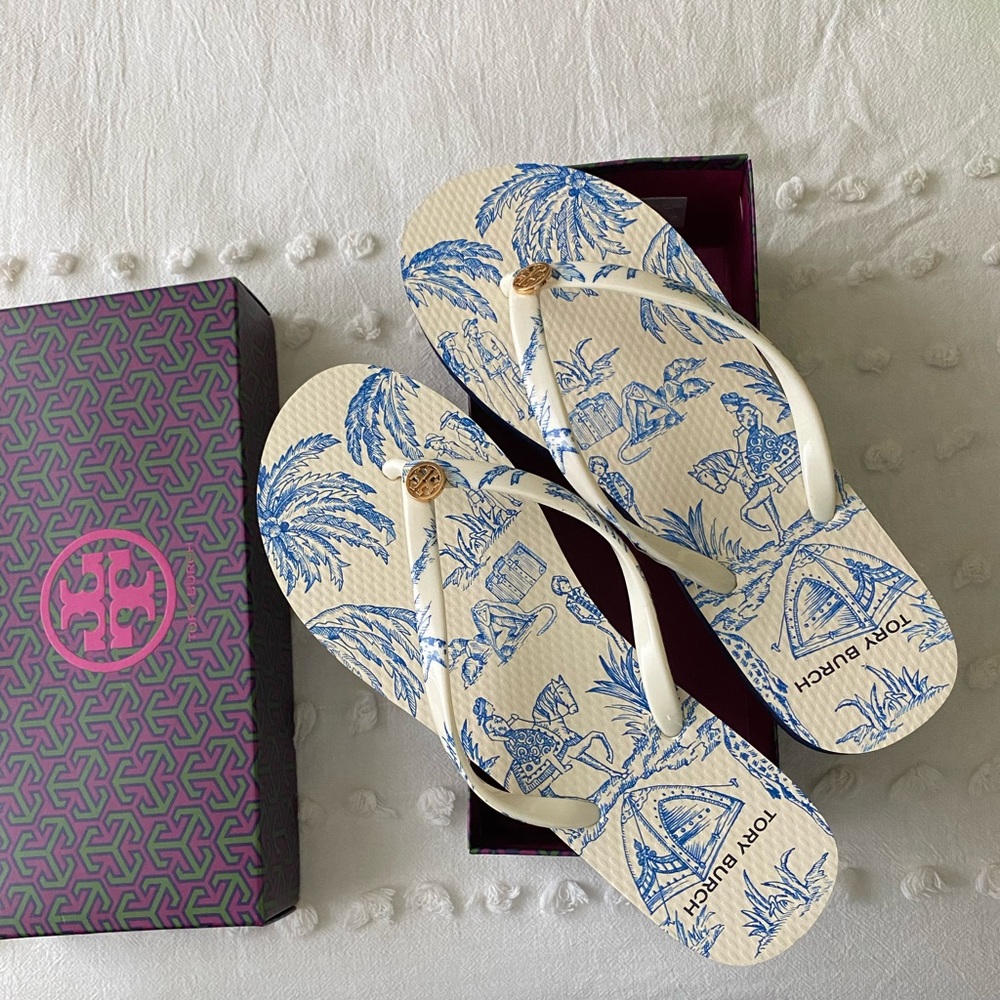 Tori Burch flip flops!